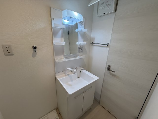 アーバンコート豊中の独立洗面台