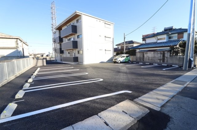 【駐車場】 | ルミナスプレイス 