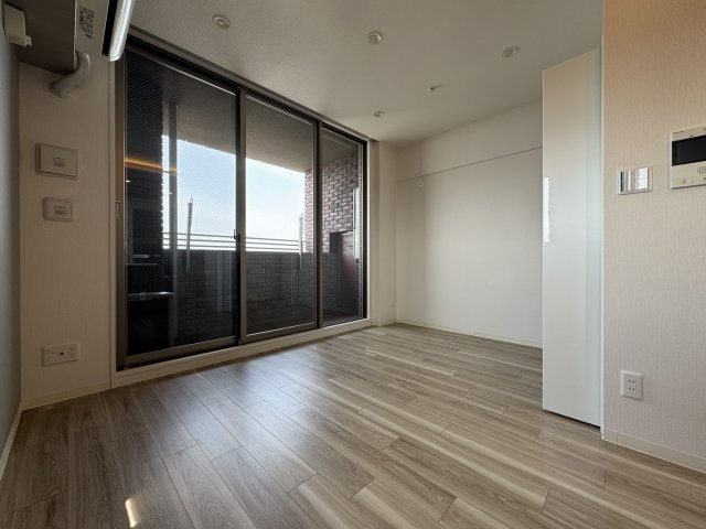 豊中市岡上の町１丁目の賃貸マンションの居間・リビング