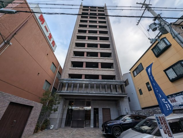 豊中市岡上の町１丁目の賃貸マンション