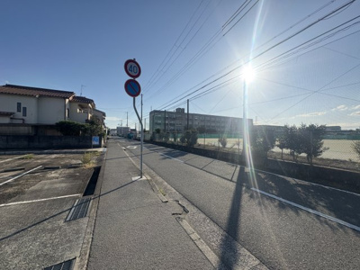 【前面道路含む現地写真】 | 野口町水足売地 | 大型車輛も出入り可能です