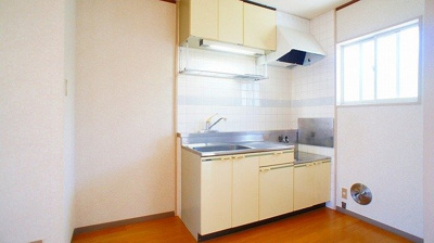 【キッチン】 | グリーンリバー泉台Ａ | キッチンでお料理をお楽しみください