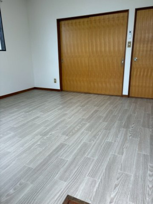 【居間・リビング】 | ハイムパークサイド | 使いやすいリビングです