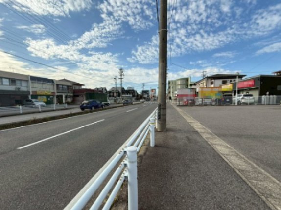 緑町　酒井様貸店舗・事務所の周辺