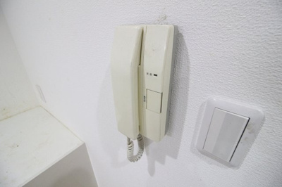 【セキュリティ】 | グランデール英Ⅱ | インターホン