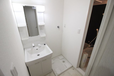 【設備】 | グランデール英Ⅱ | 洗濯機置き場