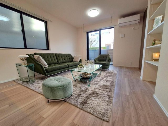 Maison de M Kitazawaの居間・リビング|CG家具のため実際は家具がつきません