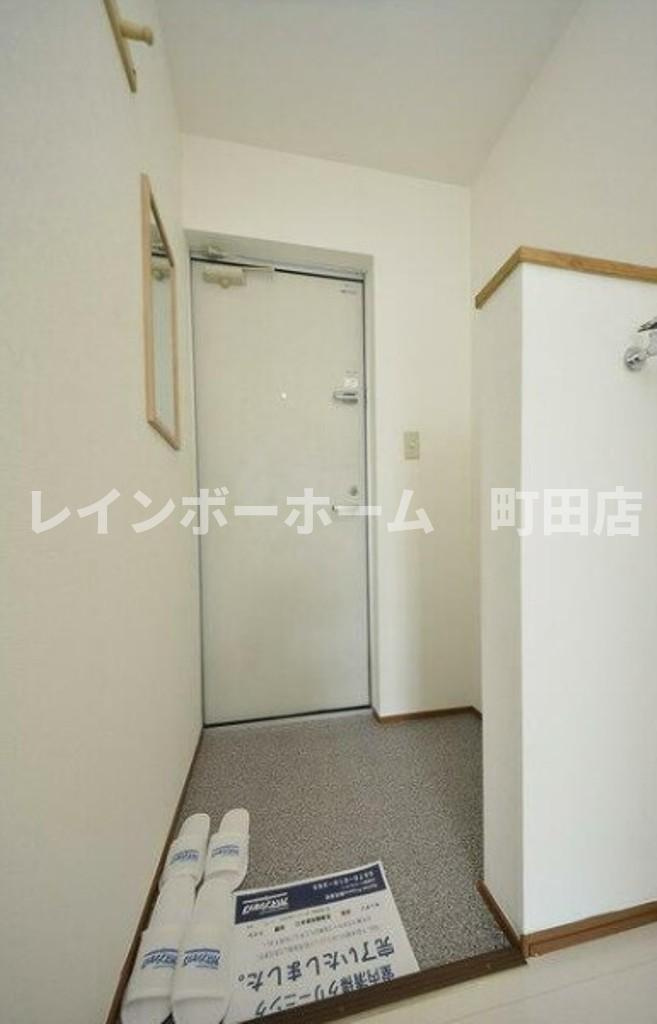 マカロン相模原※初期費用分割あと払いサービス利用可能物件の玄関