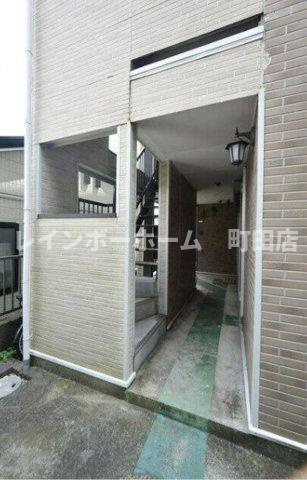 マカロン相模原※初期費用分割あと払いサービス利用可能物件のエントランス