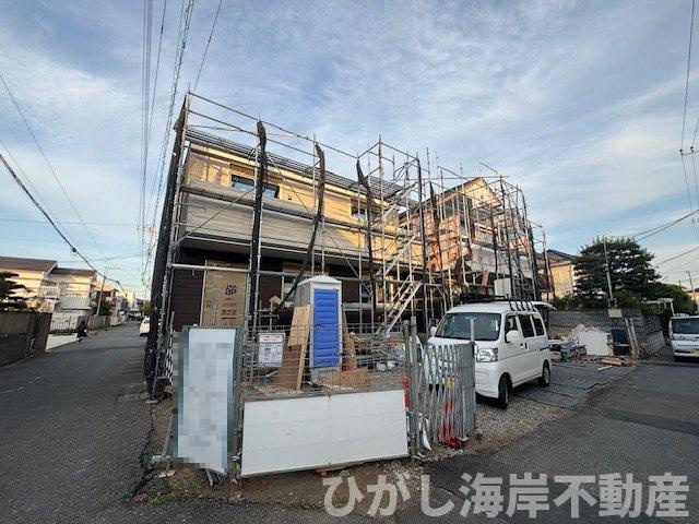 藤沢市鵠沼海岸7丁目　新築戸建　全３棟の外観|11月7日撮影　建築中　現地外観