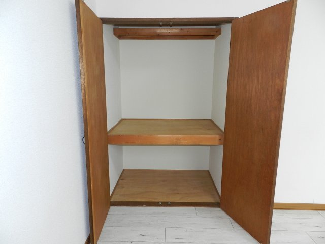 ハイツコスコンの収納