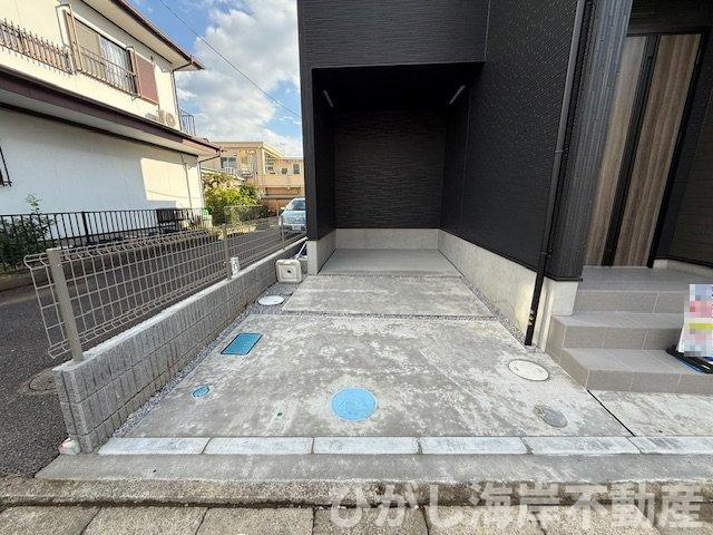 平塚市中里　新築戸建　全２棟の駐車場|駐車スペース