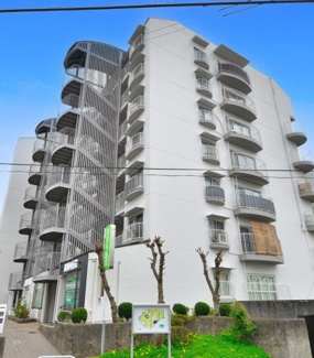 【外観】 | 地上7階建て2階部分