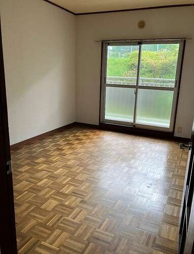 上郷西ケ谷団地壱〇号棟の内装