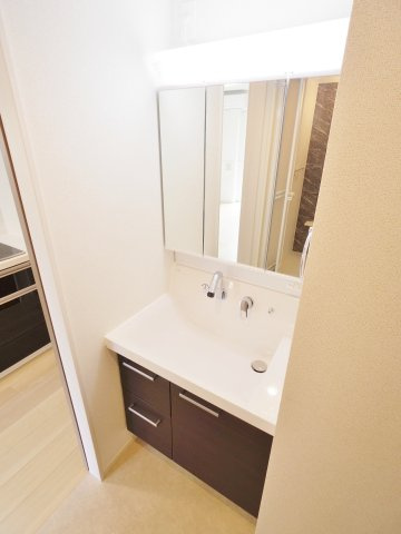 ヒカルサ西東京向台イーストの洗面所|※同仕様写真