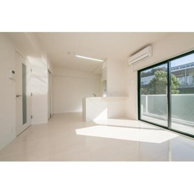 ピースフルの居間・リビング