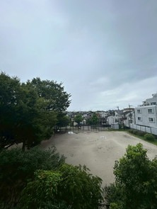 【展望】 | アンピール長住南 | バルコニー前面にはさえぎる建物がないので日当たり風通し眺望共に良好です