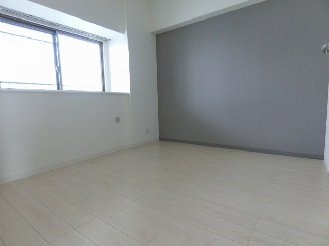 ルシエルの洋室