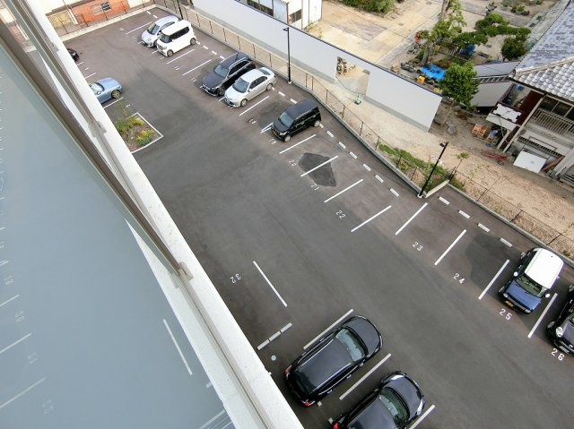 ルシエルの駐車場