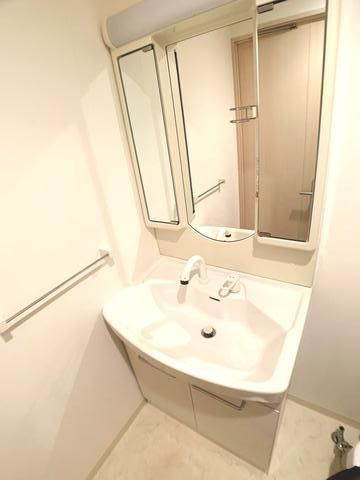 CITY SPIRE三ノ輪Ⅱの洗面所