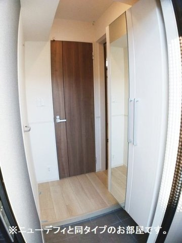 クォーツハウスの玄関