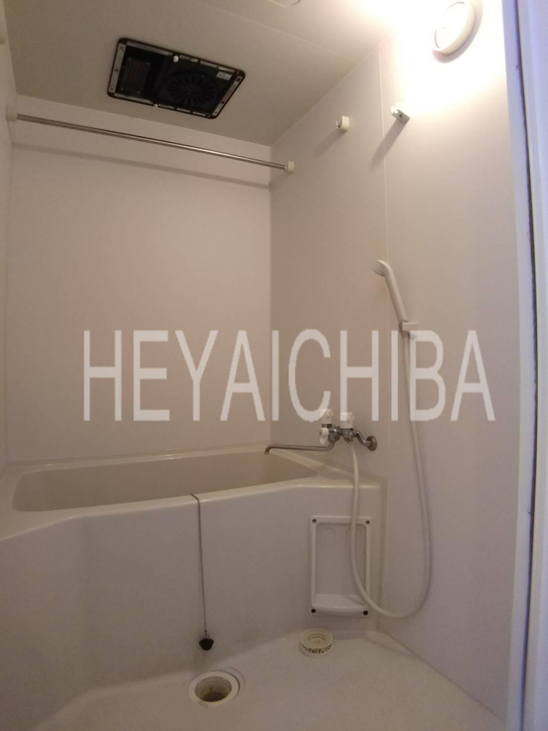 ルノンキュールの浴室