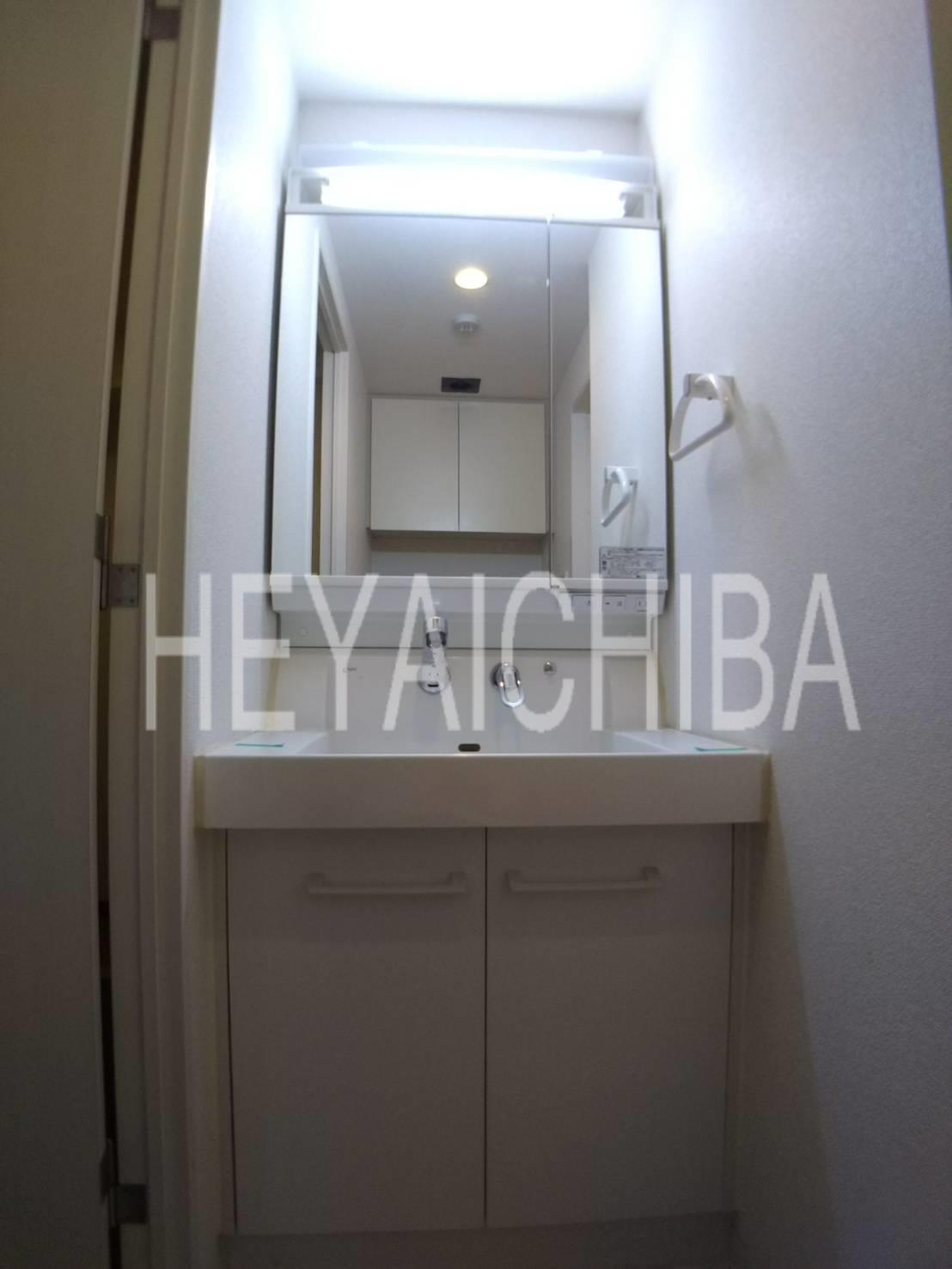 ルノンキュールの独立洗面台