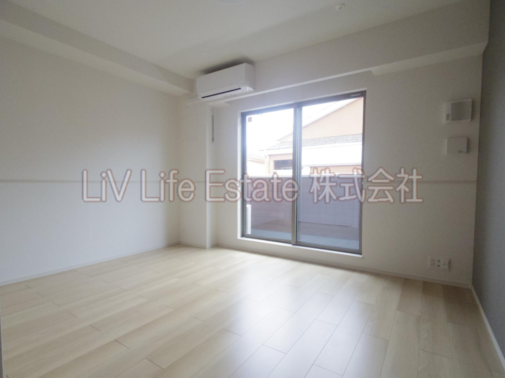 ルーナ・ピエーナの洋室