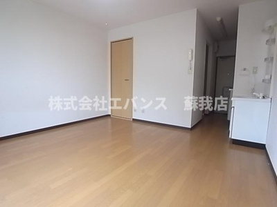 【居間・リビング】 | ラボーグ | ゆったり過ごせるリビングです