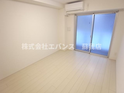 【居間・リビング】 | リブリ・マランド 千葉中央 | ゆったり過ごせる居間です