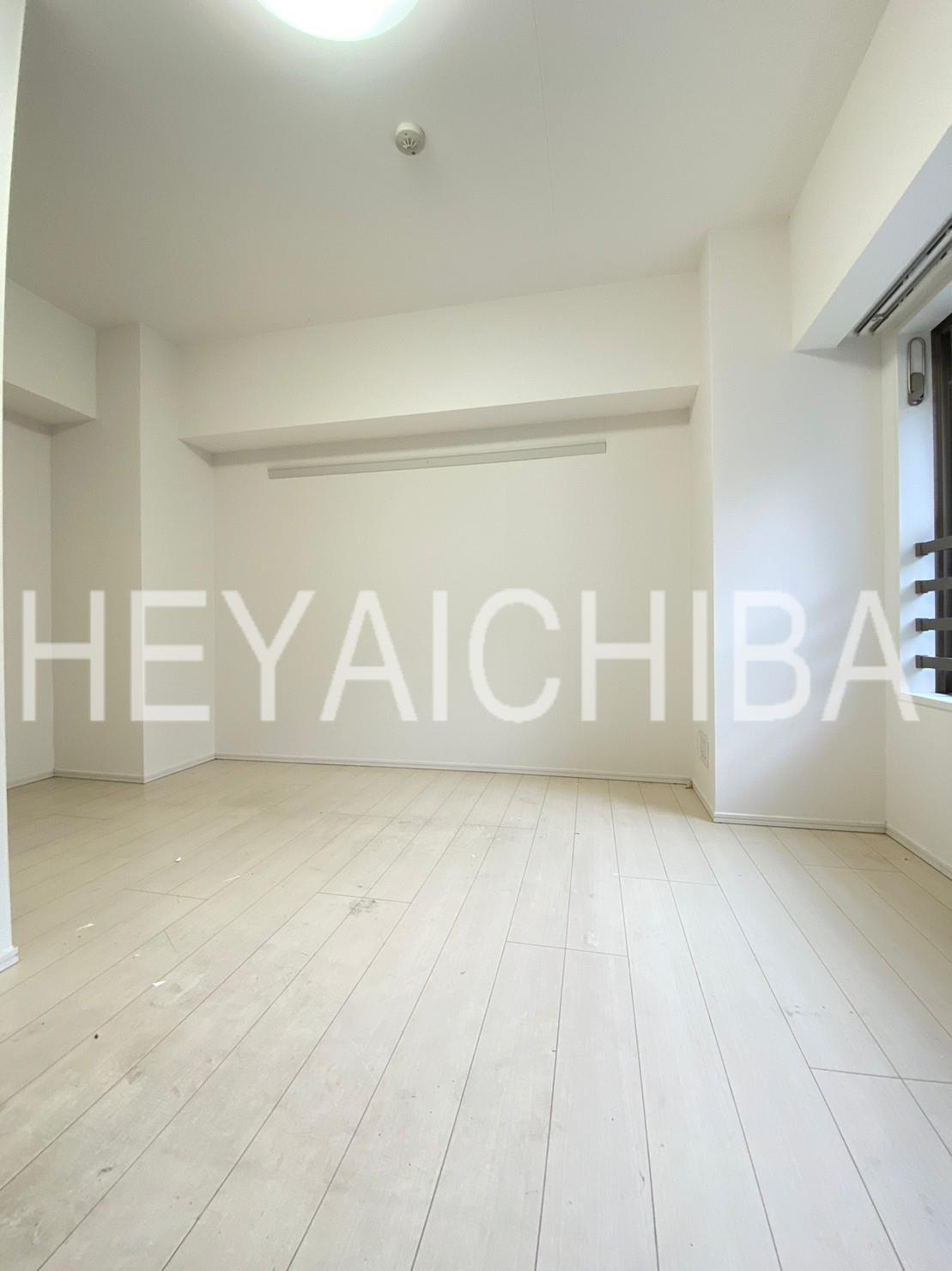 アイルルシェール錦糸町の居間・リビング