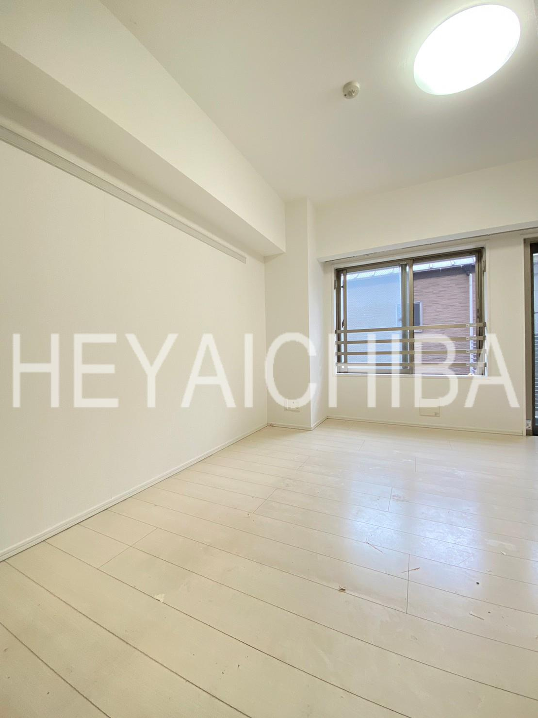 アイルルシェール錦糸町の居間・リビング