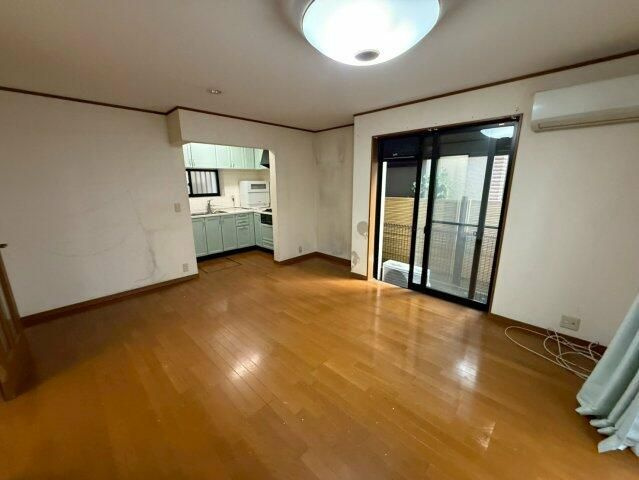 江東区南砂２丁目戸建の居間・リビング