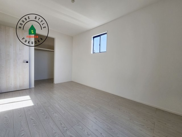 糟屋郡須恵町大字須恵第22-1棟（1号棟）の和室|将来的に、琉球畳を引きまして和室風にすることも可能です。