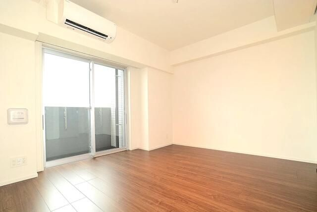 ステージグランデ大島の居間・リビング