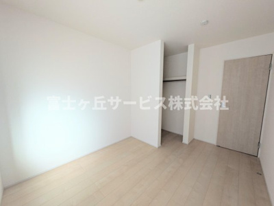 【洋室】 | 湖西市新居町中之郷 2期 新築一戸建て 2号棟 | 洋室です