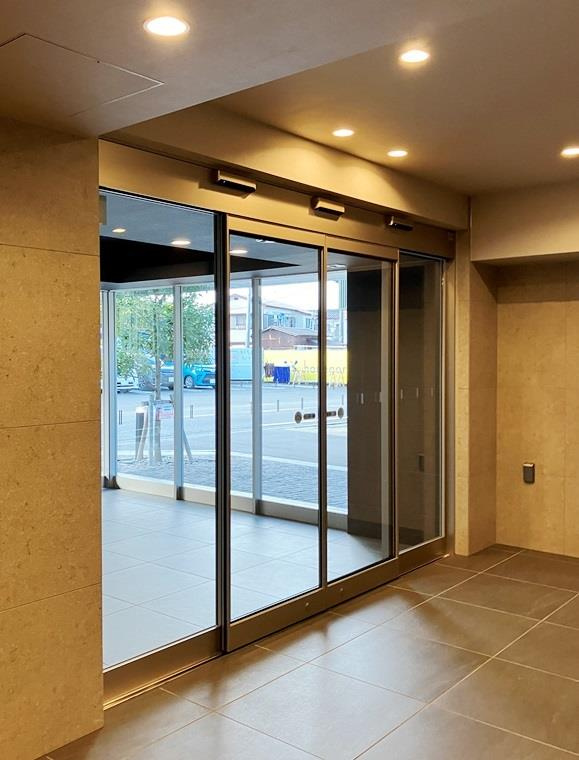 サンクレイドルさがみ野のエントランス