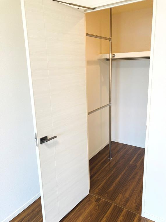 ＴＨＥ　ＴＯＹＯＳＵ　ＴＯＷＥＲの収納