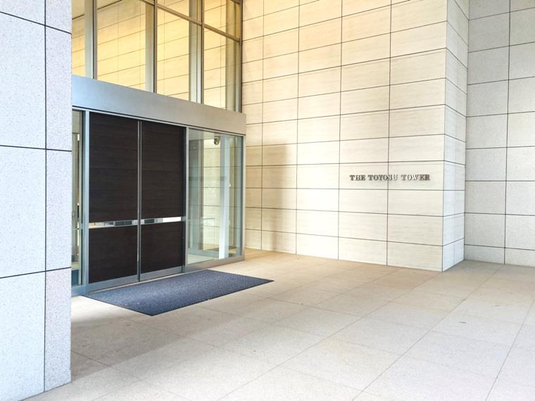 ＴＨＥ　ＴＯＹＯＳＵ　ＴＯＷＥＲのエントランス