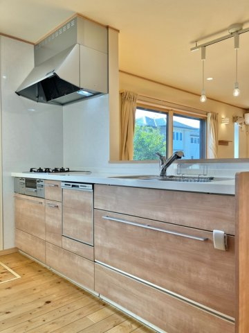 松代戸建のキッチン