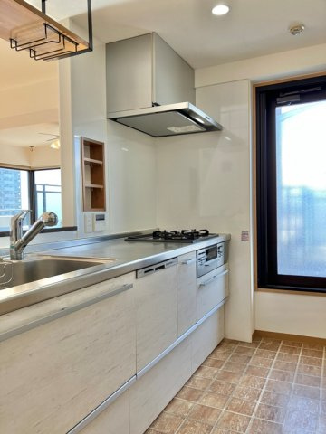 クイーンズパレス東戸塚のキッチン