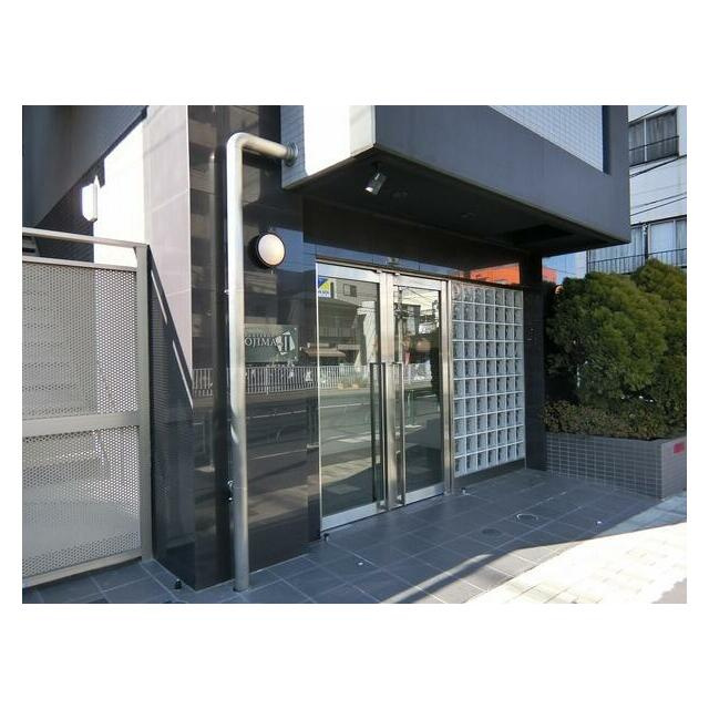 ラ・エテルノ大島ドゥーエのエントランス