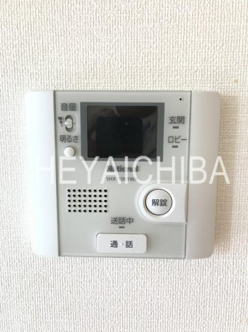 ラブールミノワの玄関|モニター付きインターフォン