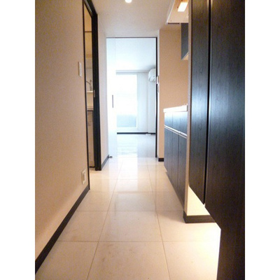 【玄関】 | オーベルジュ日本橋 | 玄関