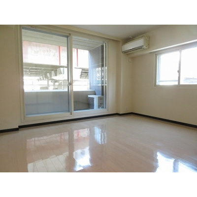 【居間・リビング】 | オーベルジュ日本橋 | 洋室