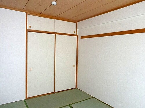 リヴィエルバーグ西大島のその他|和室　※前回募集時2015年5月撮影