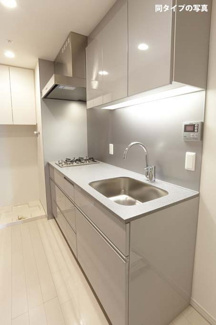 【キッチン】コンフォリア東池袋ＷＥＳＴ