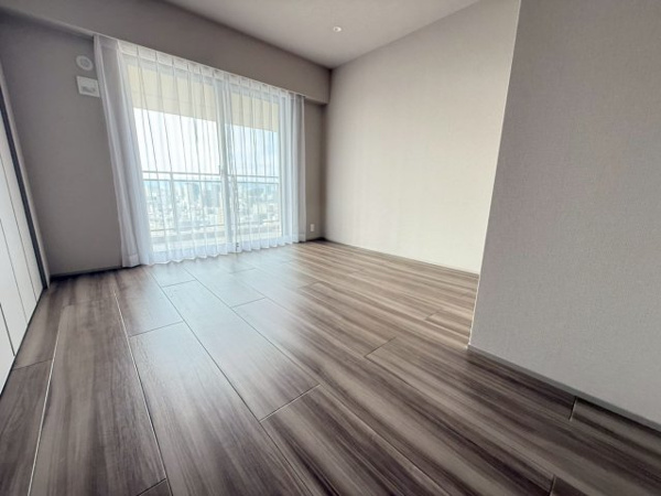 【洋室】 | 8.3帖の洋室②♪