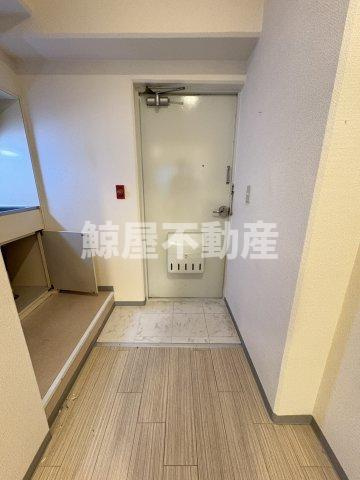 タウンハイツ銀座の玄関