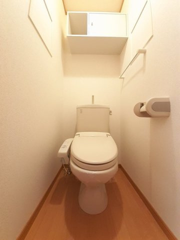 リバロックＡのトイレ|落ち着いたトイレです